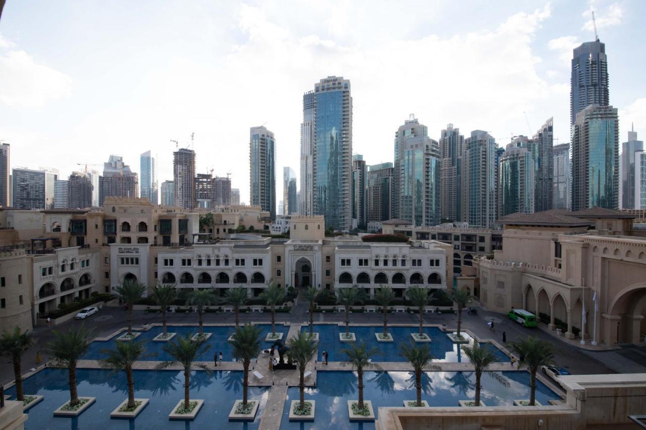 Chic 2Br With Burj Khalifa View In Souk Al Bahar Apartamento Dubai Exterior foto